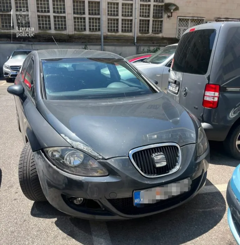 Seat Seat