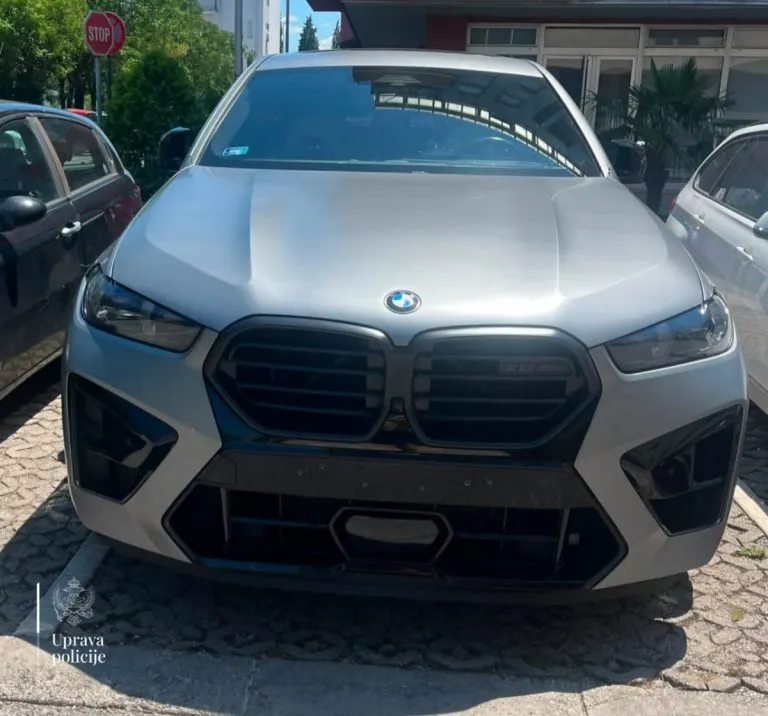BMW BMW
