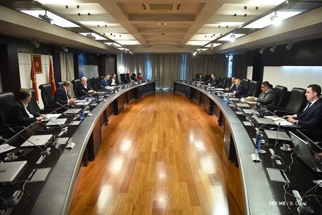 Нове мјере: Вјерски обреди без присуства грађана