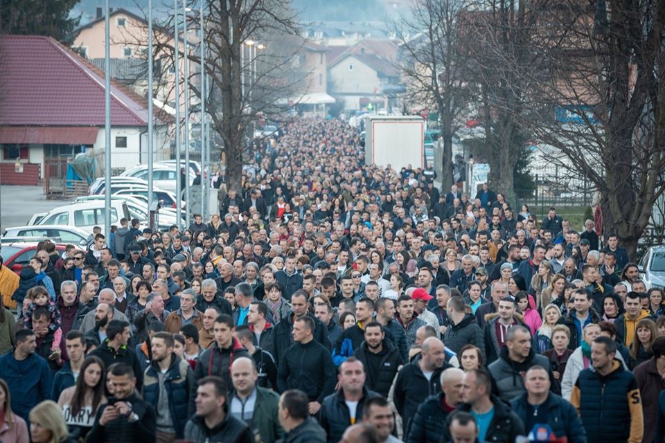 У Основном суду у Никшићу води се поступак против 12 младића учесника литија