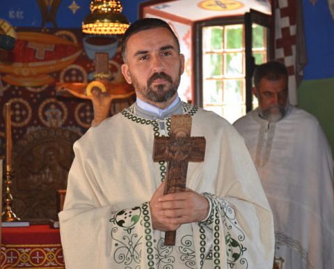 Отац Никола Пејовић: Петар Кнежевић заслужује свако поштовање