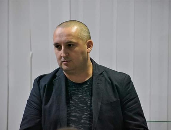 Амбис