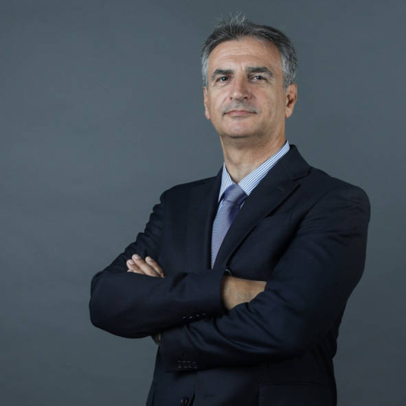 Мугоша: Највећа опасност су и даље масовна окупљања