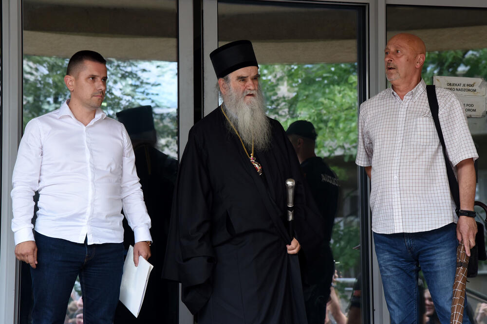 Браниоци Митрополита Амфилохија поднијели притужбу Тужилачком савјету