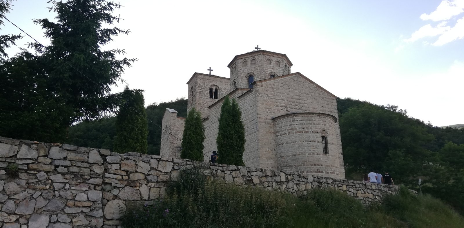 САОПШТЕЊЕ ЗА ЈАВНОСТ ПОВОДОМ НОВОГ НАПАДА НА СВЕШТЕНСТВО ЕПАРХИЈЕ БУДИМЉАНСКО-НИКШИЋКЕ