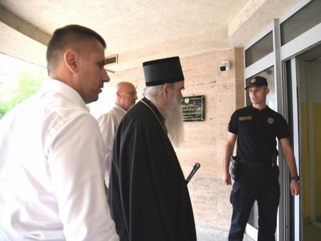 Тужилац тврди да је полиција крива што је Митрополит Амфилохије задржан шест сати