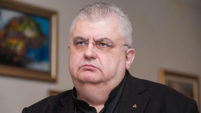 Чанак се поново мијеша у унутрашња питања Црне Горе и шири сјеме раздора: Дритан му је преварант због усвајања Темељног уговора!