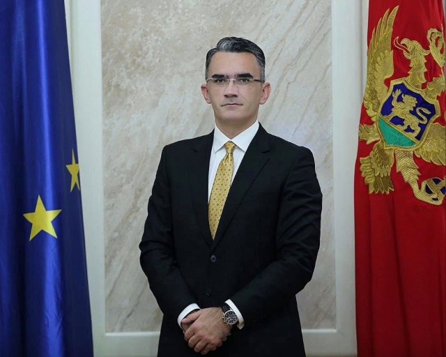 Лепосавић: Закон о слободи вјероисповијести необорив!
