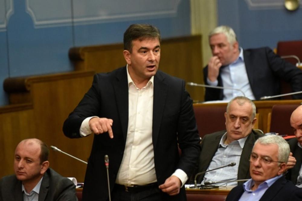 Медојевић: ''АНБ је компромитована, треба је расформирати и основати службу са новим људима''