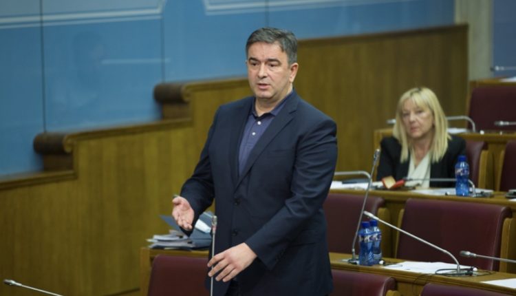 Медојевић: Држава се распада због издаје у влади!