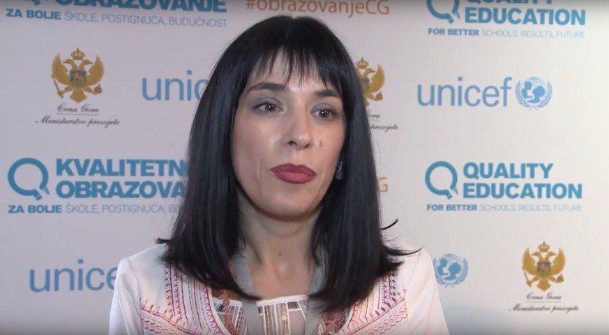 Bojanić Lalović: Spaljivanje lutke Nikolaidisa simboličan je čin spaljivanja riječi koja osvjetljava