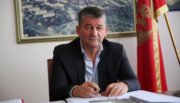 Никшићка власт поднијела кривичне пријаве против претходника: Грбовић да врати скоро 28.000 еура