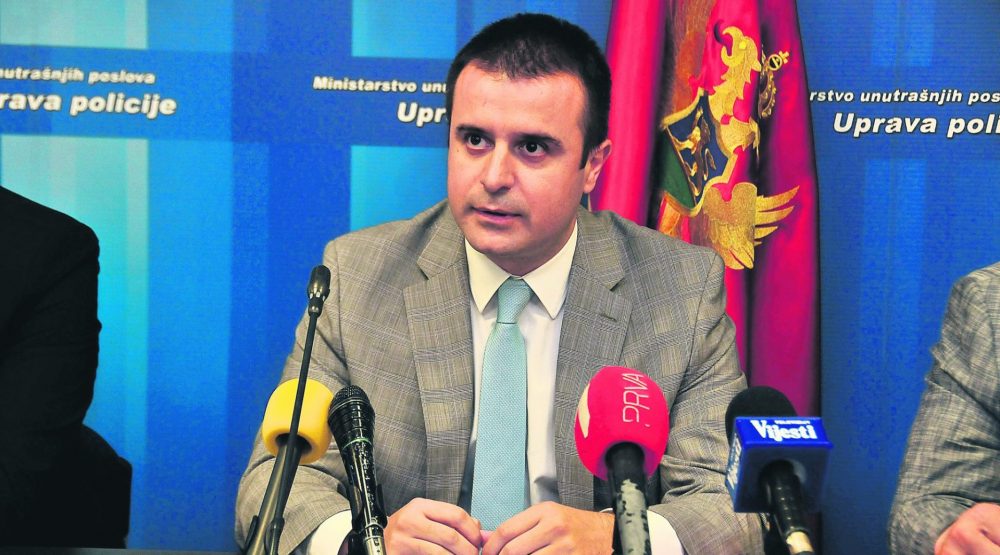 Баковић позван у СДТ да се изјсни да ли је дао налог сарадницима да скину забрану уласка у Црну Гору Беливуку и Миљковићу
