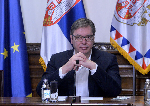 Вучић Јоаникију: Дозволите ми да у име грађана Србије, а нарочито православних Срба, честитам устоличење