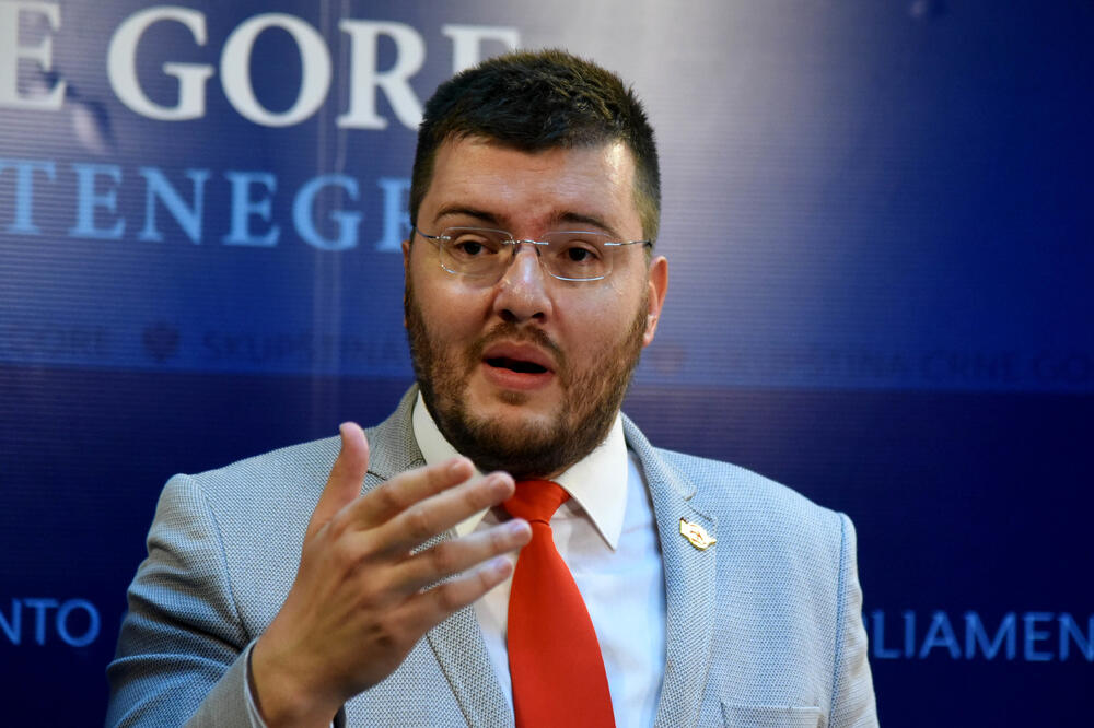 Копривица угрожен, добио полицијску заштиту