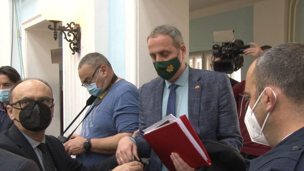 Необавијештени Пура: Извињавам се црногорској јавности, нијесам могао вјеровати да се тако крши Пословник