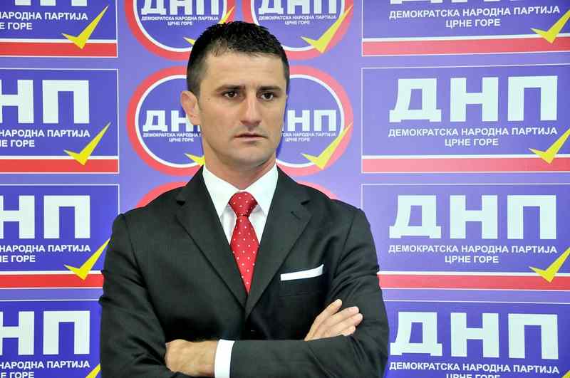 Зоговић: Држава мора да профункционише, не треба чекати да нам други рјешава ствари у сопственој кући