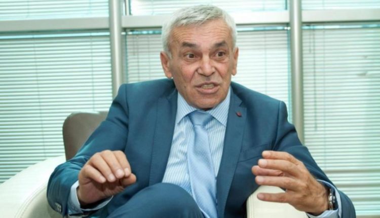 Ко штити Алију Кошуту: Премијер Кривокапић и даље чува одане кадрове бивше власти на високим функцијама!
