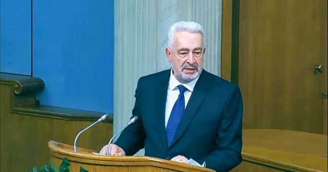 Данас премијерски сат: Кривокапић први пут одговара на питања посланика