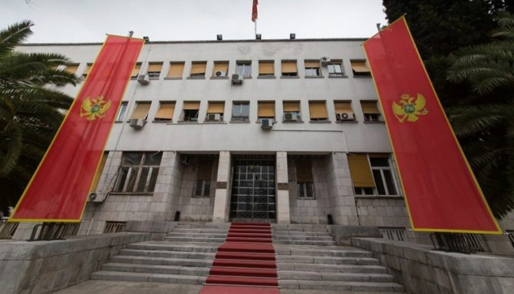 Посланици подржали: Минимална зарада од јануара 450 еура