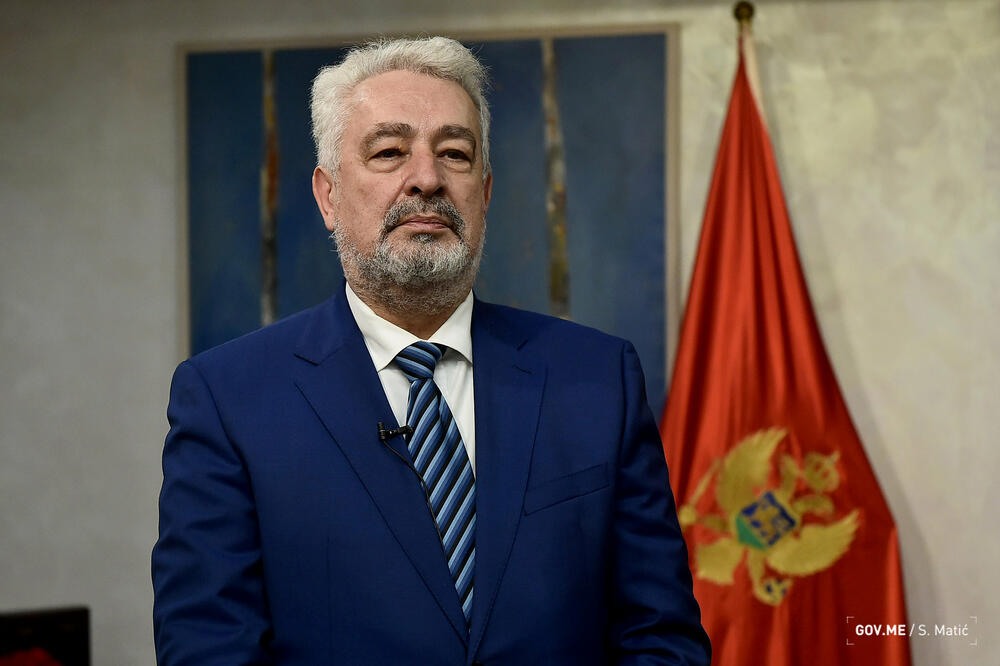 Кривокапић: Ако мјере не буду имале ефекта, могуће потпуно затварање