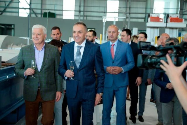 Унипром потврдио најаву Пејовића: Ђукановићев тајкун прекида радни однос за 600 радника КАП-а