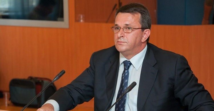 Високи функционер ДПС-а и даље директор Луке Бар: Ко држи Владана Вучелића на функцији послије пада режима!