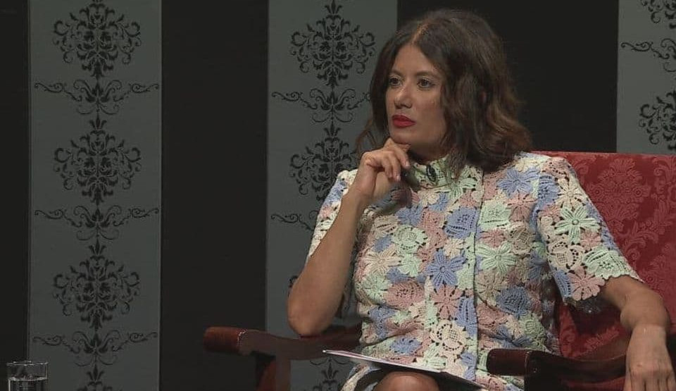 Уличарско-клошарски речник једне „даме“: „Јоаникије, мачку о реп објеси своје клетве, гаде издајнички”