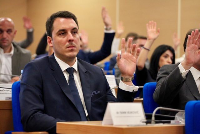 "Неутрални Белгијанац" Вуковић би да руши владу: Могућа нова иницијатива за смјену Владе