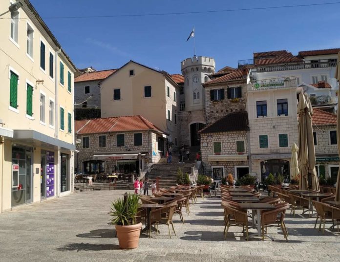 U Herceg Novom 6,54 hiljade turista
