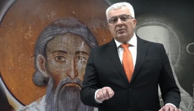 Мандић: Статус кво неодржив, Влада излази у сусрет истополним заједницама а не рјешава приоритетно питање СПЦ
