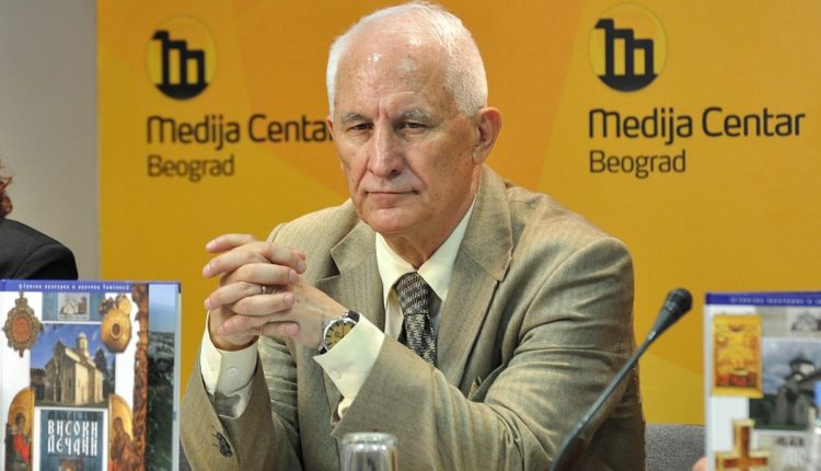 Мисао дана: "Нико није остварио све што је хтео и замислио. И што је најгоре, што су снаге мање амбиције су веће" – Матија Бећковић