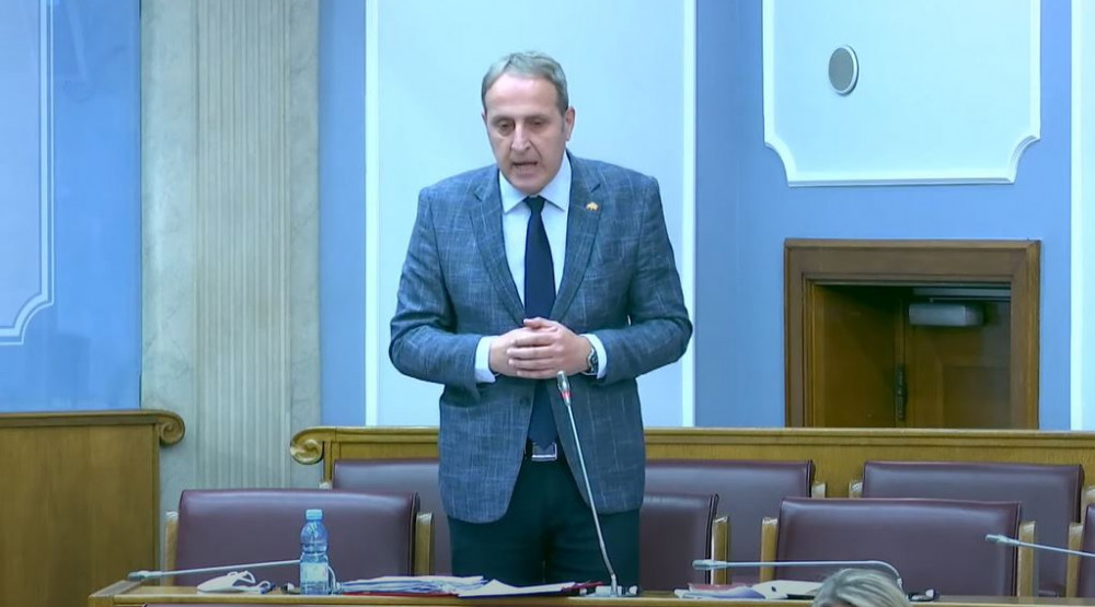 Пура „бриљира“ у Скупштини: НВО ЦПЦ има 100 хиљада присталица