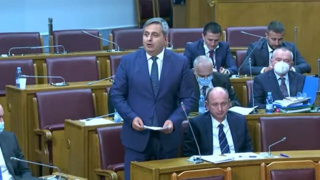 Радуновић: Постоји шанса да и мањине буду дио новог договора