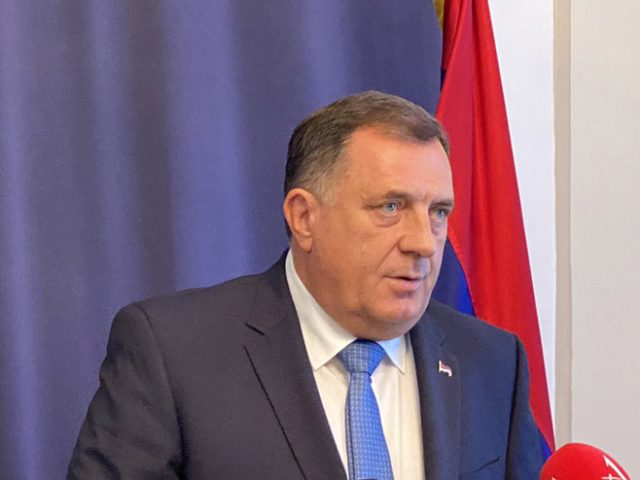 Додик: БиХ је једна велика невоља, једна ретроградна ствар