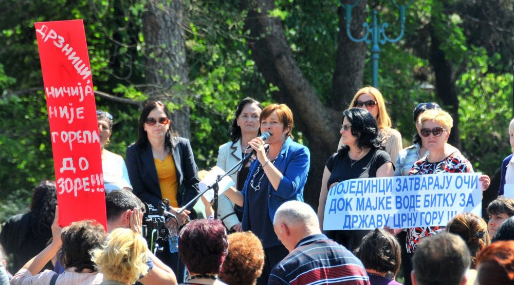 Закон о мајкама ступио на снагу, захтјеви се предају надлежном центру за социjални рад