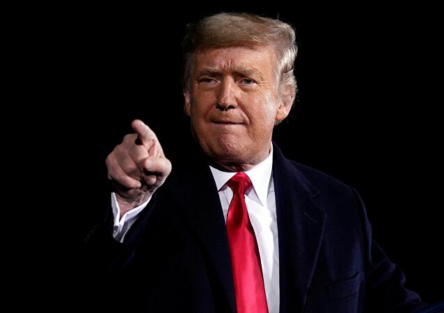 Повратак Трампа: Апликација „Истина“ од сјутра у Епловој продавници