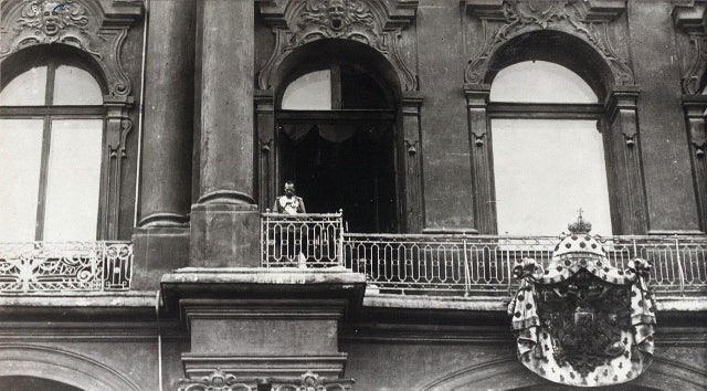 Цар Николај II објављује рат Њемачкој 1914