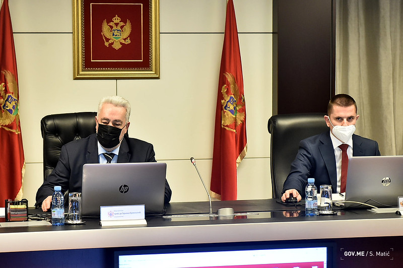 Влада парламентарним партијама за јун уплаћује скоро пола милиона, највише добија ДПС