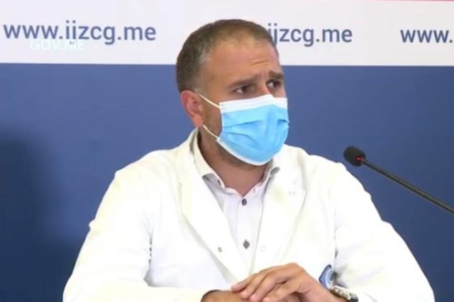 Радојевић предлаже: У јавни превоз, локале, тржне центре и установе само вакцинисани, укинути рутинско ПЦР тестирање