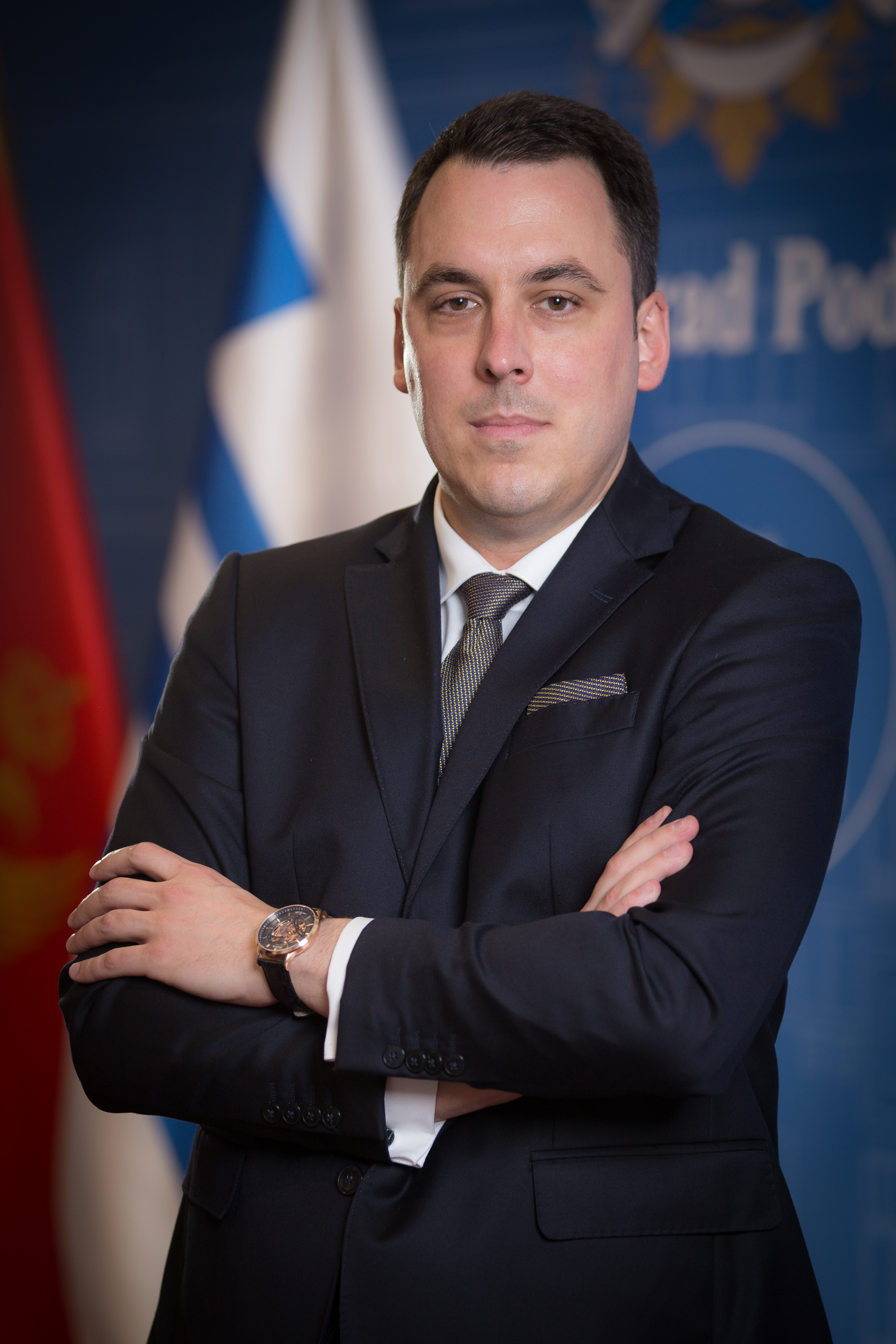 То ђе је сједиште неке међународне организације, није толико битно, значи сједиште НАТО-а је у Бриселу, у Белгији која је неутрална држава - Иван Вуковић, градоначелник Подгорице