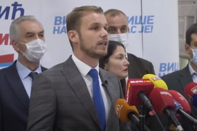 Станивуковић: Референдум био лажан, слова црногорског писма измишљена