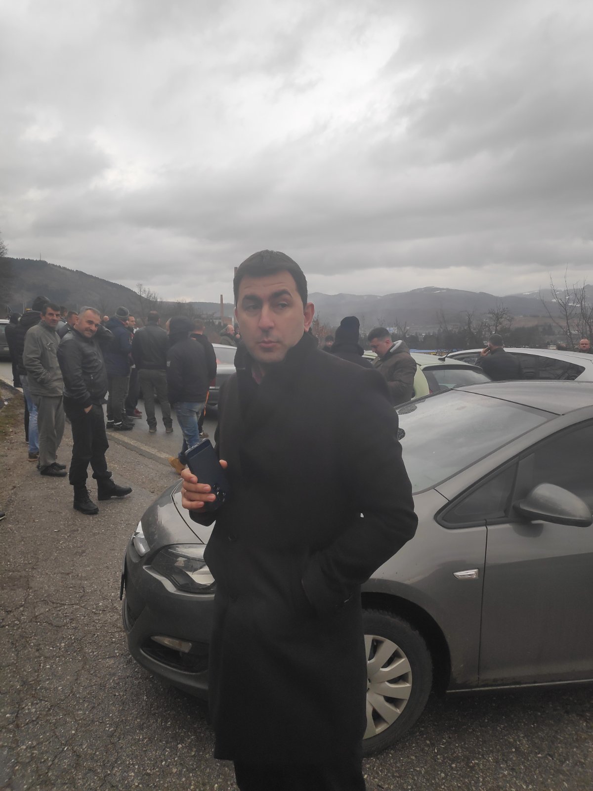 Све је исто само Душко није у премијеровом кабинету