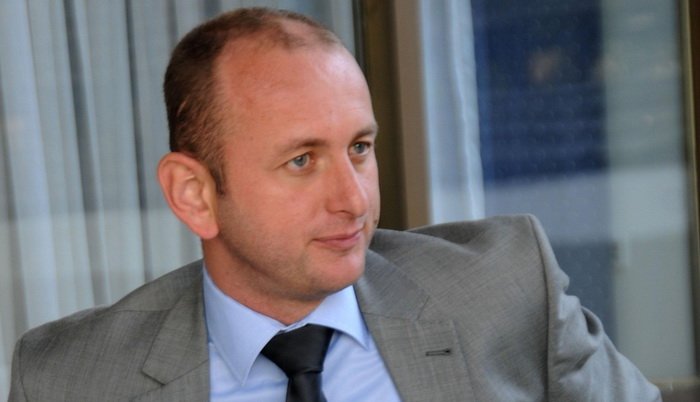 Милану Кнежевићу награда "Радоје Домановић" за "Обалу несанице", као најуспјешнији сатирични роман