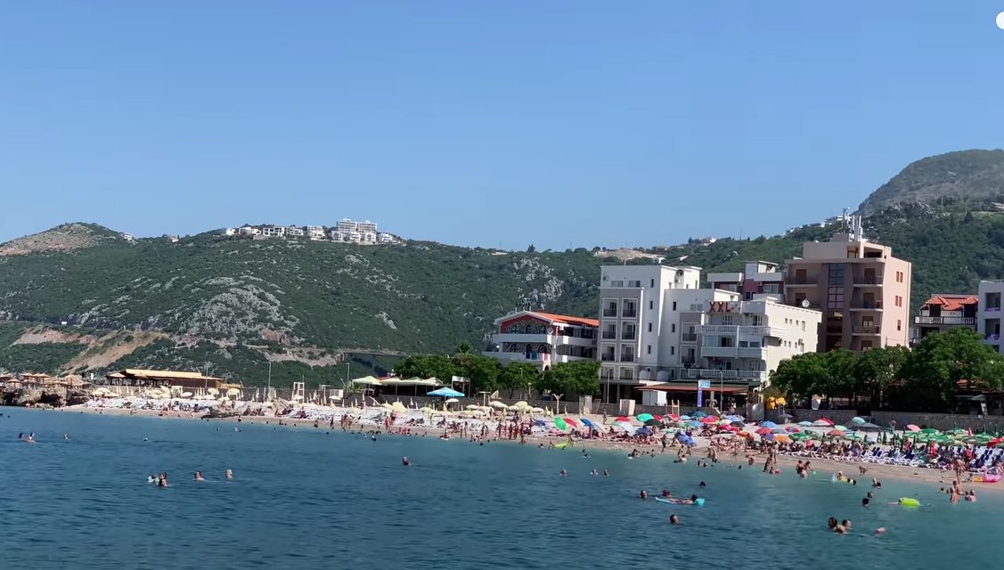 Цвјета туризам, али буја и сива економија
