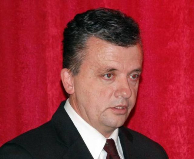 Милатовић поручио гувернеру Жугићу: Завршићеш иза решетака чим ослободимо институције од бившег режима и мафије
