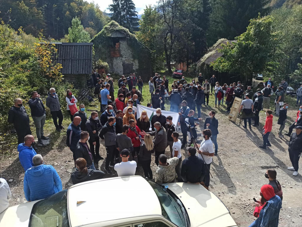 Суд ударио на мјештане, штите партнере Ђукановића