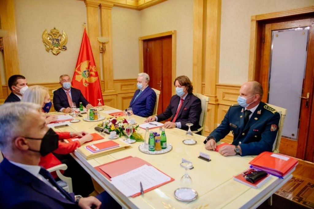 Савjет за одбрану о устоличењу: Осигурати безбjедност сваког грађанина