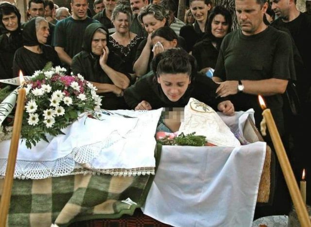 ПРАВДА ЈОШ СЛИЈЕПА ЗА УБИЈЕНУ СРПСКУ ДЈЕЦУ: 18 година од стравичног злочина у Гораждевцу