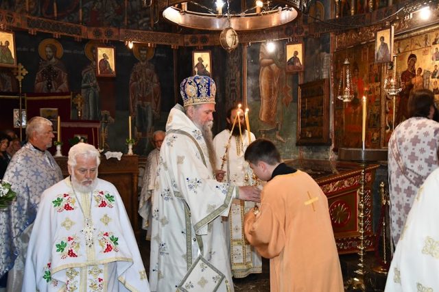 Митрополит Јоаникије: Хоћу ли њих да питам гдје ћу се устоличити, њих који ме трују мржњом свакодневно; ако неће мир, узеће проклетство